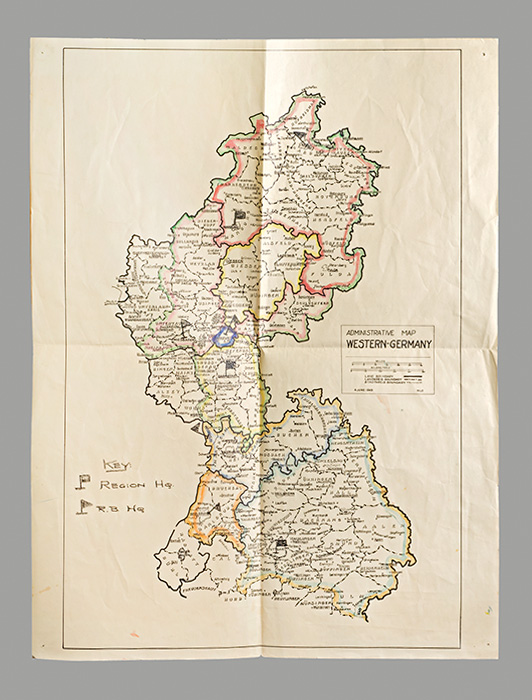 Archive: Hand-colored map of the division of Germany; 25 V-Mail letters