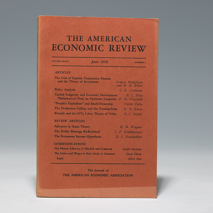 Cost of Capital, Corporation Finance and the Theory of Investment. IN: American Economic Review